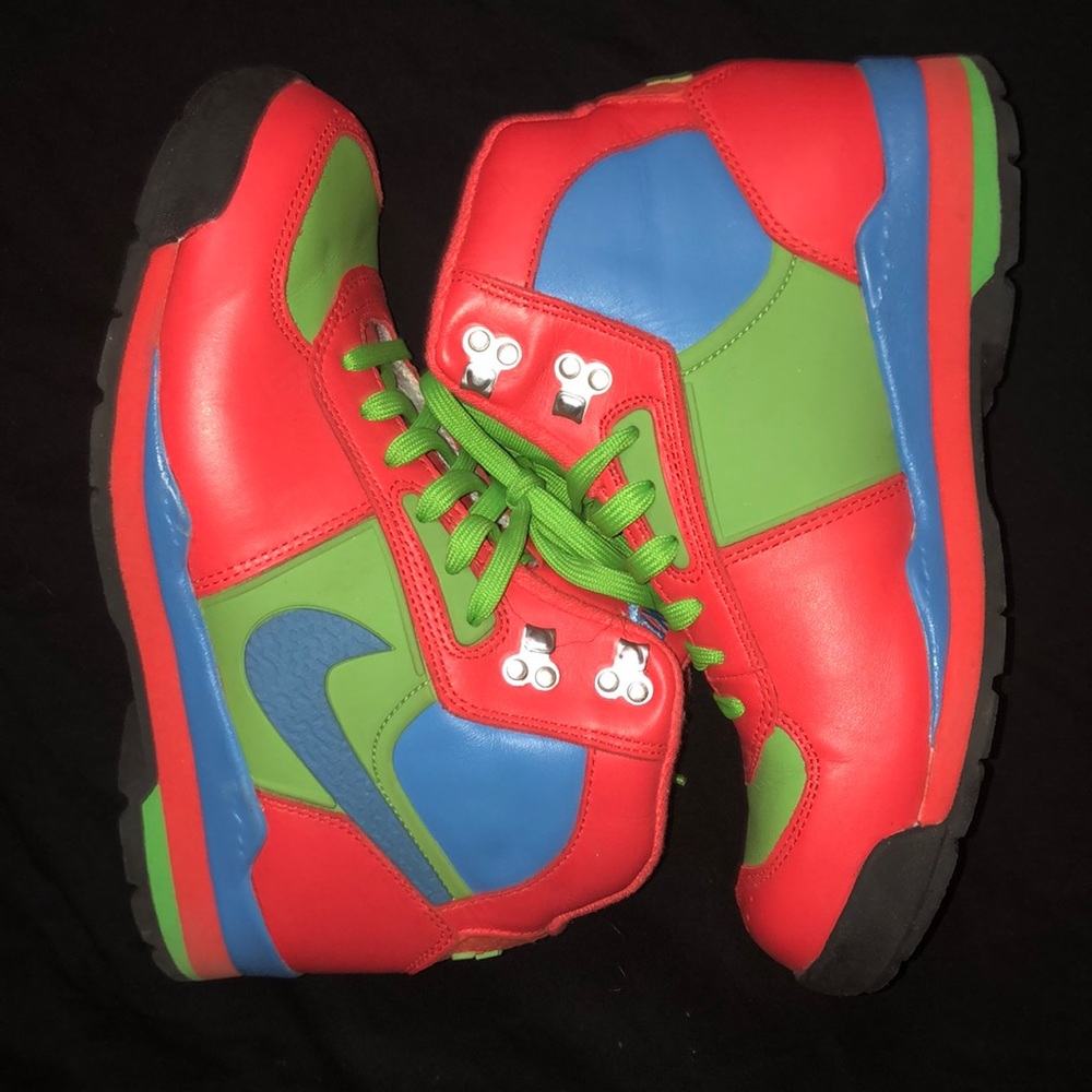 Multicolored NIKE Boots